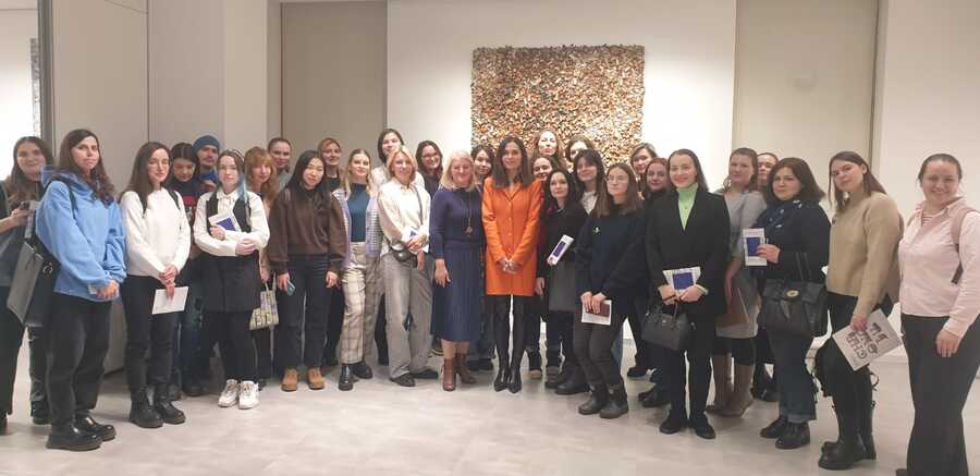 ▲ 큐레이터 투어 참가자 단체사진