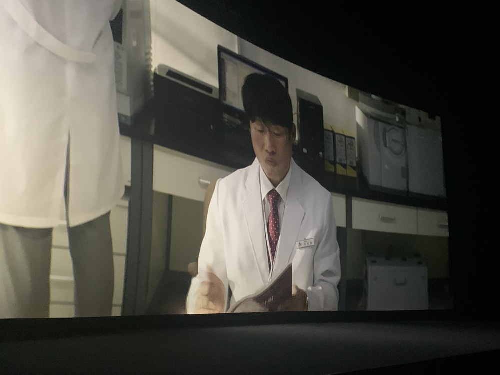 ▲ Фото с показа