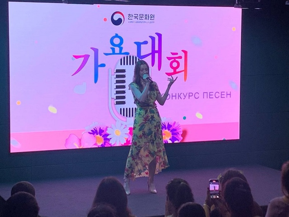 ​  ​  ▲참가자 무대(1)