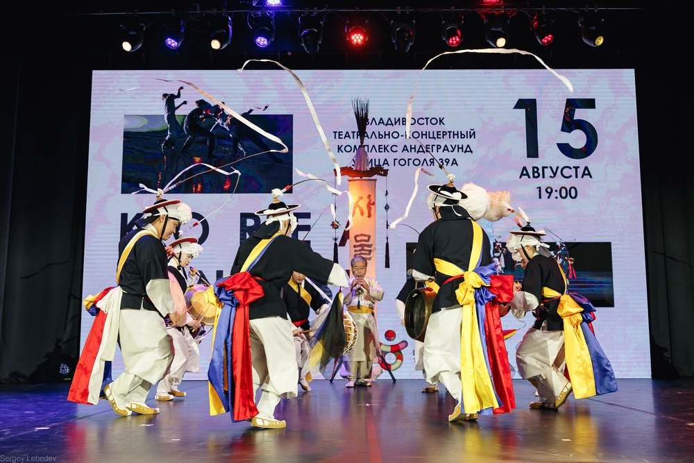 ▲ Выступление группы Ким Доксу (3)