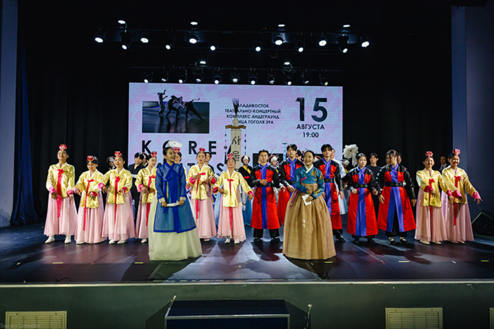 ▲ 참가자 단체공연(아름다운 나라)