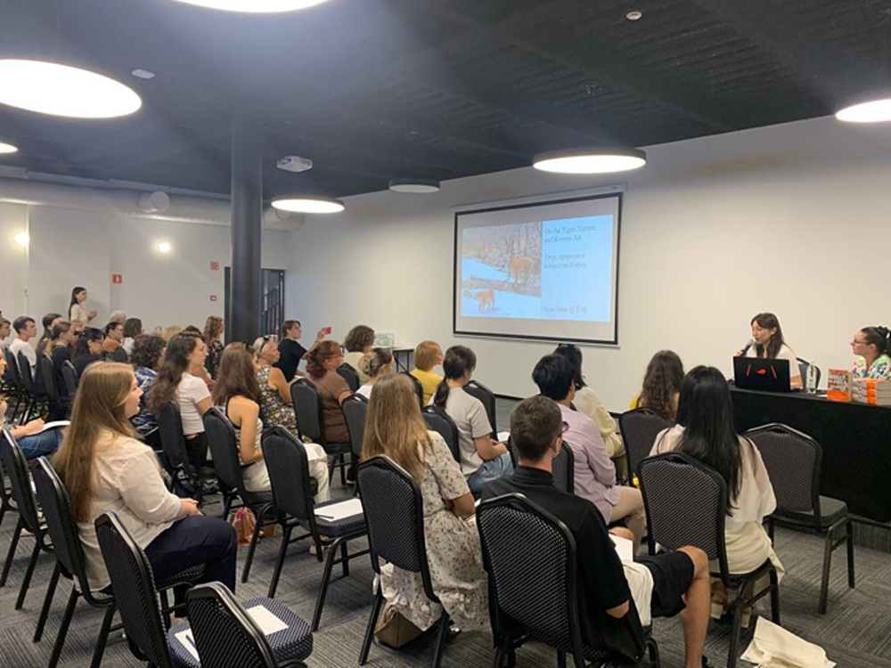 ▲ Литературная встреча (2) 