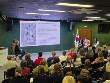 📷 한국 문학과 역사 속으로: '철도원 삼대' 번역판 출간 기념 행사 후기 