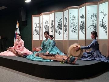 📷 Концерт традиционных инструментов в Культурном центре